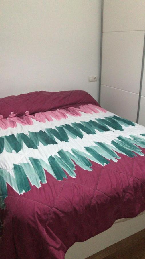 Apartamento Estudio Loft En El Centro Para 3 O 4 Personas Cama Doble Y Sofa Cama Check In A Partir De Las 15 Y 30 Min Pm Y Check Out Hasta Las 11 Y 30 Pm Con Wifi Normalmente No Se Puede Adelantar El Check In Torremolinos Exterior foto