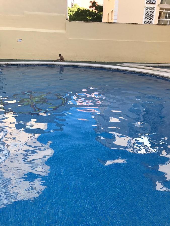 Apartamento Estudio Loft En El Centro Para 3 O 4 Personas Cama Doble Y Sofa Cama Check In A Partir De Las 15 Y 30 Min Pm Y Check Out Hasta Las 11 Y 30 Pm Con Wifi Normalmente No Se Puede Adelantar El Check In Torremolinos Exterior foto